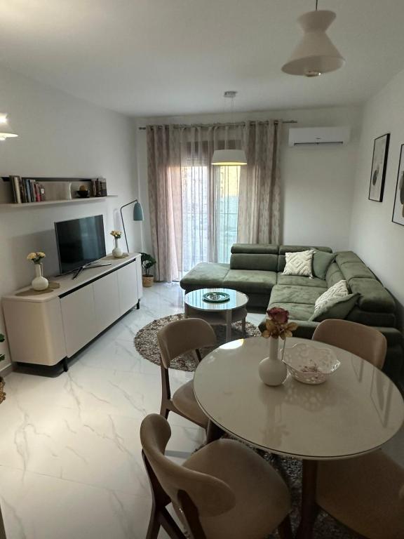 Salt & Sun Apartment - 1