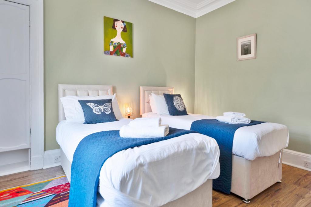 Cottage-Style Flat by Leith Links, Edinburgh photo 2