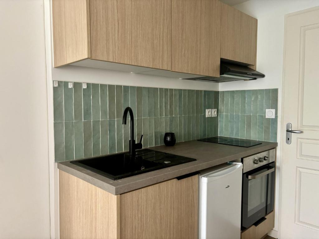 Charmant studio rénové, idéalement placé - 2