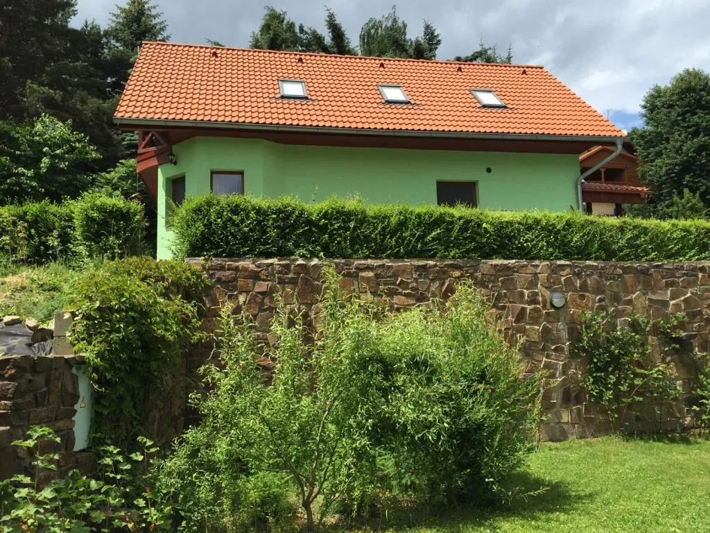 Chata Miška, hotel in Drienica