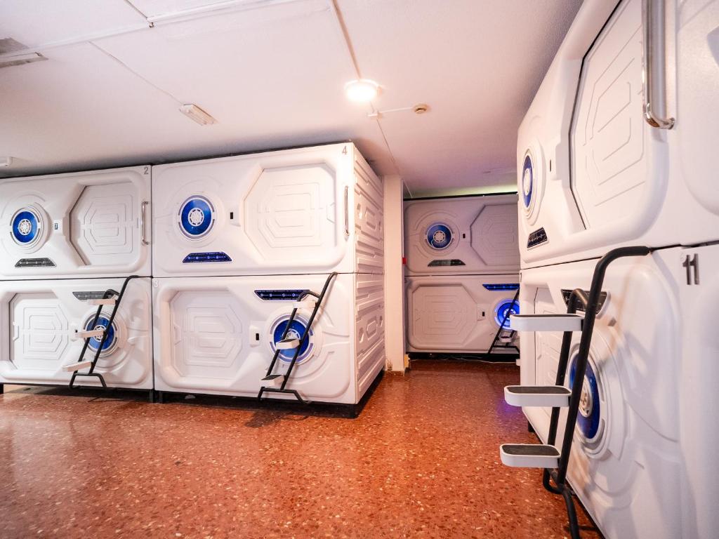 just hostel capsules - 2