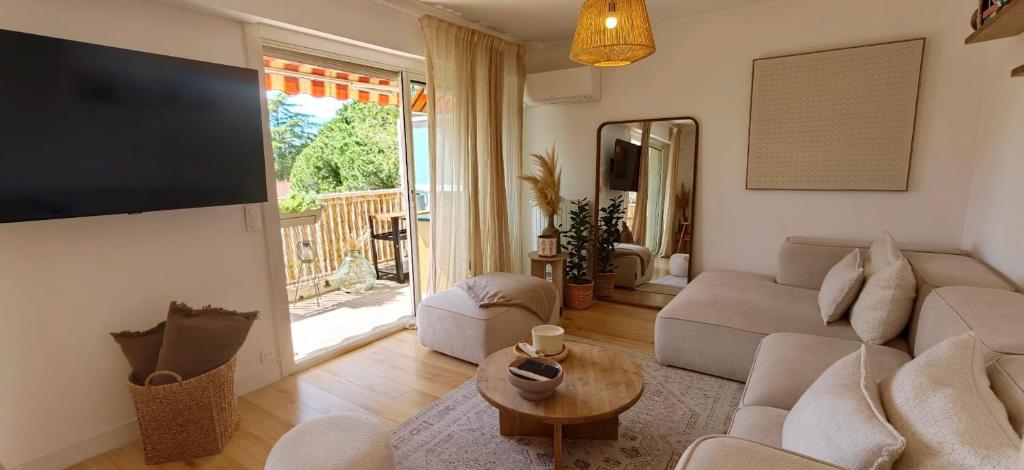 Bright apartment with a view in Saint-Raphaël - 1