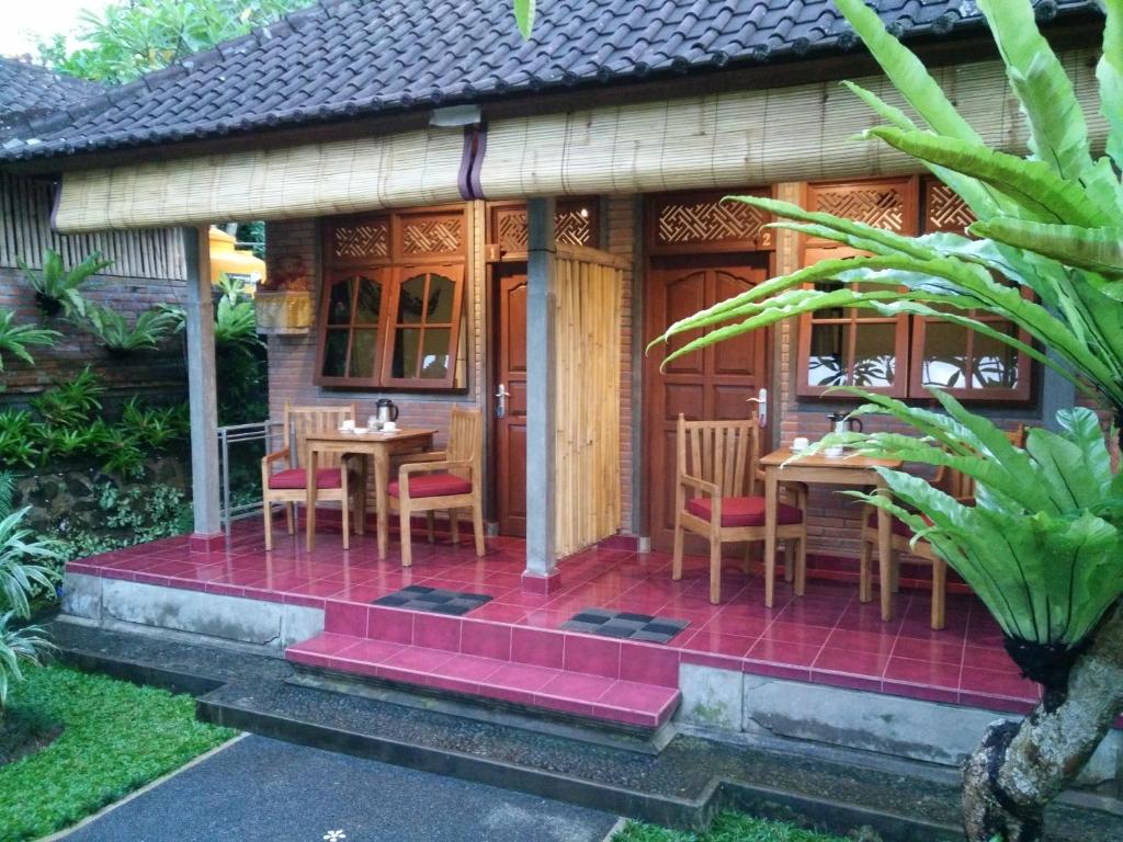 Tara House photo