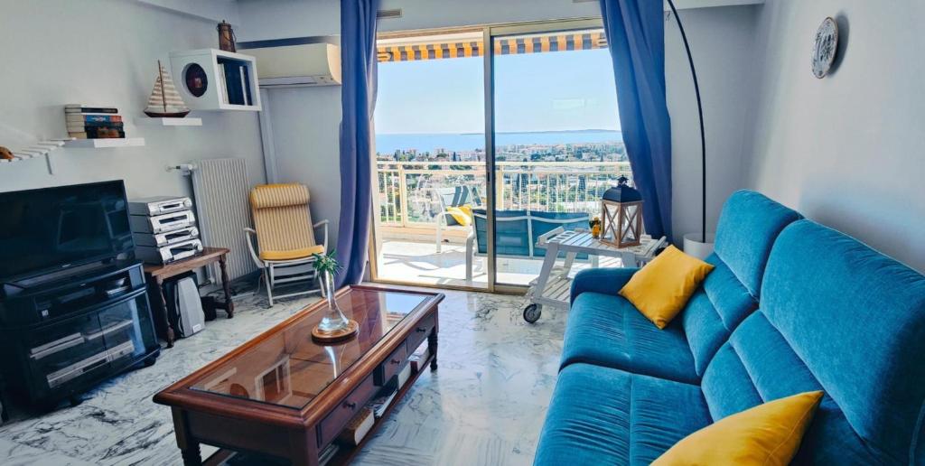 Lovely 48 m2 appt with sea view and swimming pool - 2