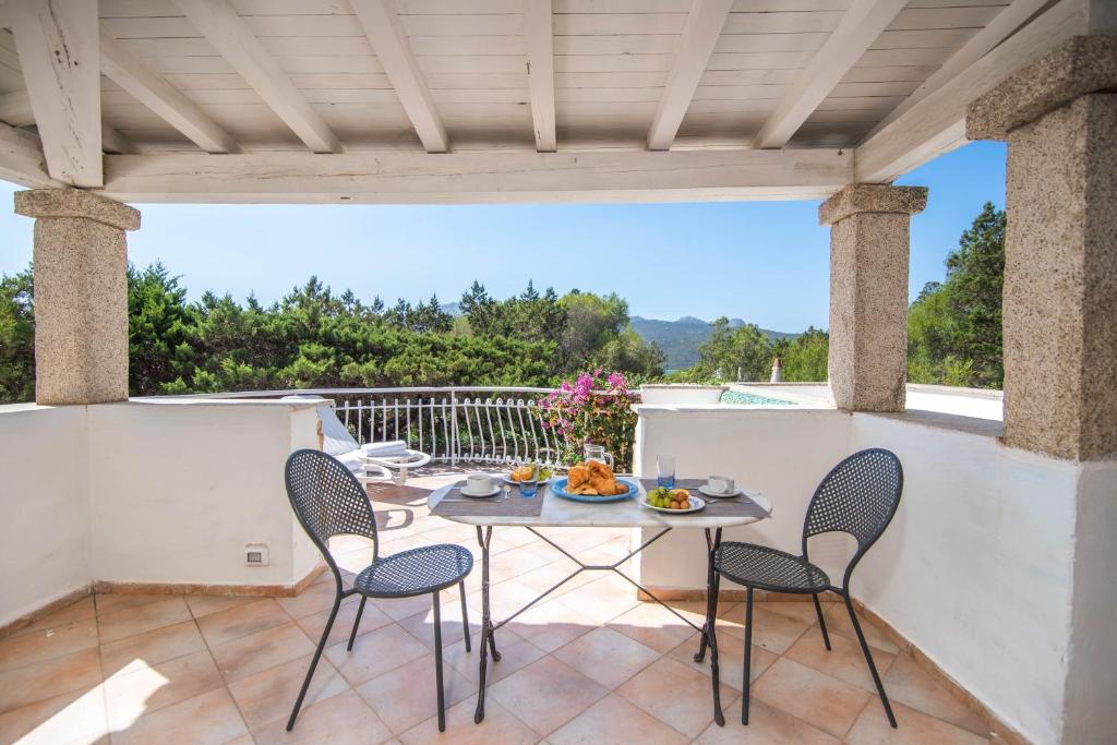 Villa Maestrale 100M from beach - Happy Rentals - 2