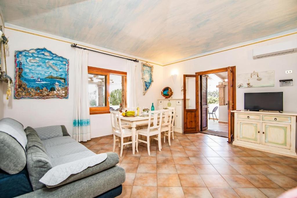 Villa Maestrale 100M from beach - Happy Rentals - 4