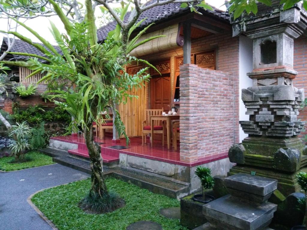 Tara House photo