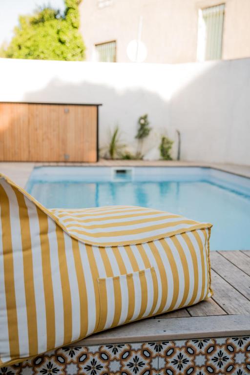 Maison Nomade piscine privée, parking et clim - 3