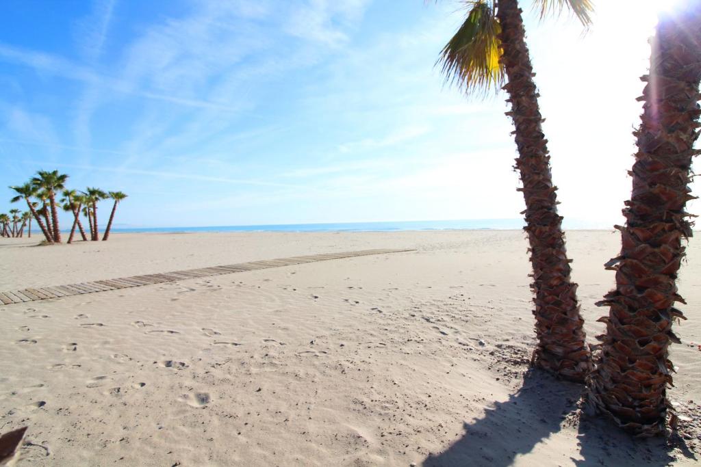 Global Vacacional: Apartamento familiar con piscina y terraza en Canet - 2
