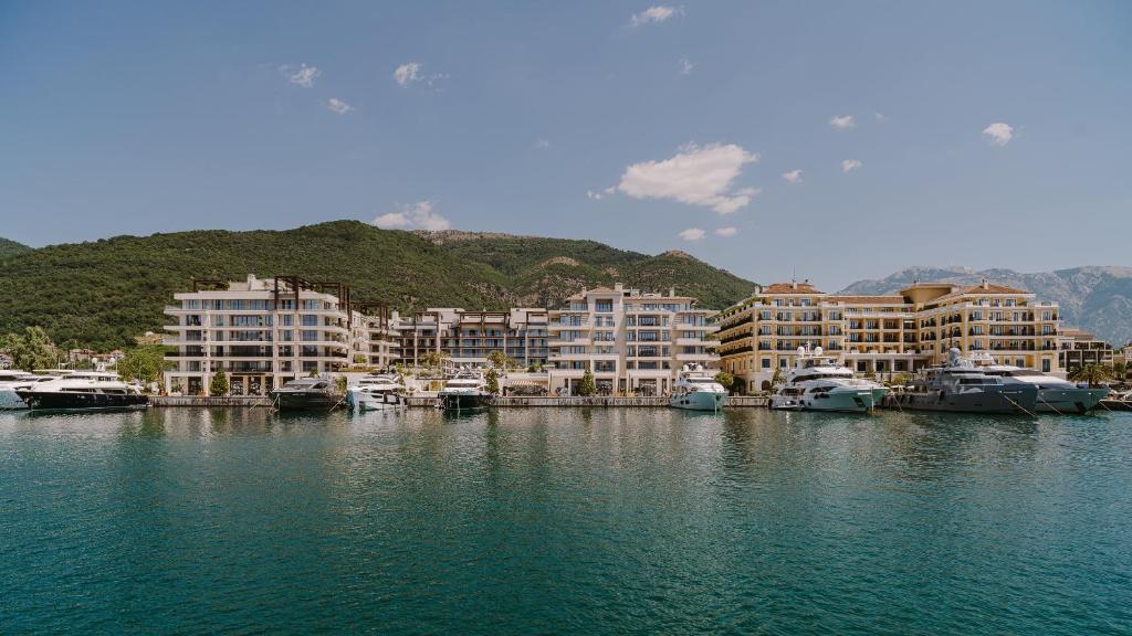 Regent Porto Montenegro - 5