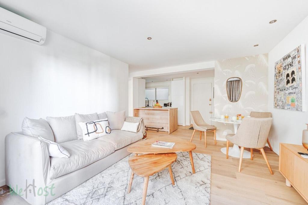 Beautiful apartment close to beaches and palaces - 1
