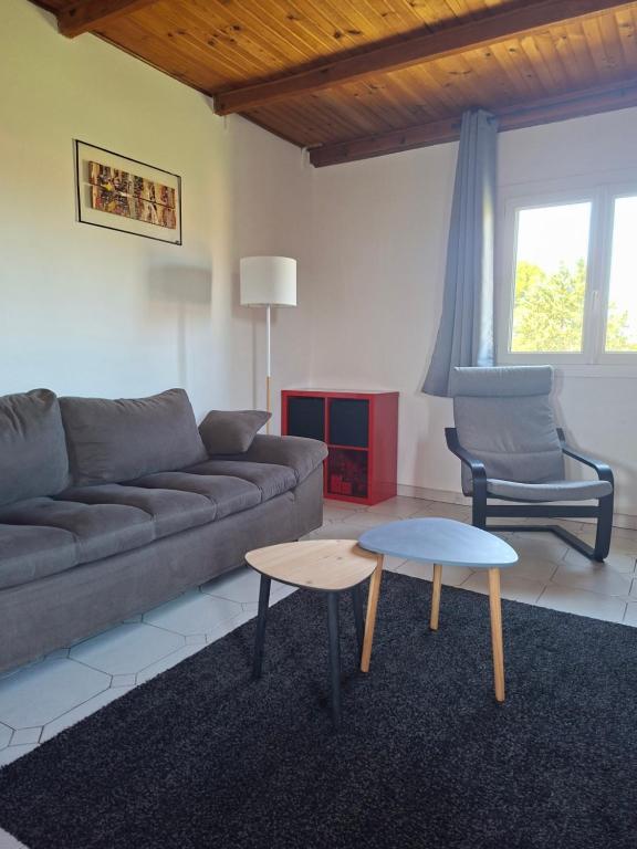Appartement avec grand jardin et parking, Uzès - 2