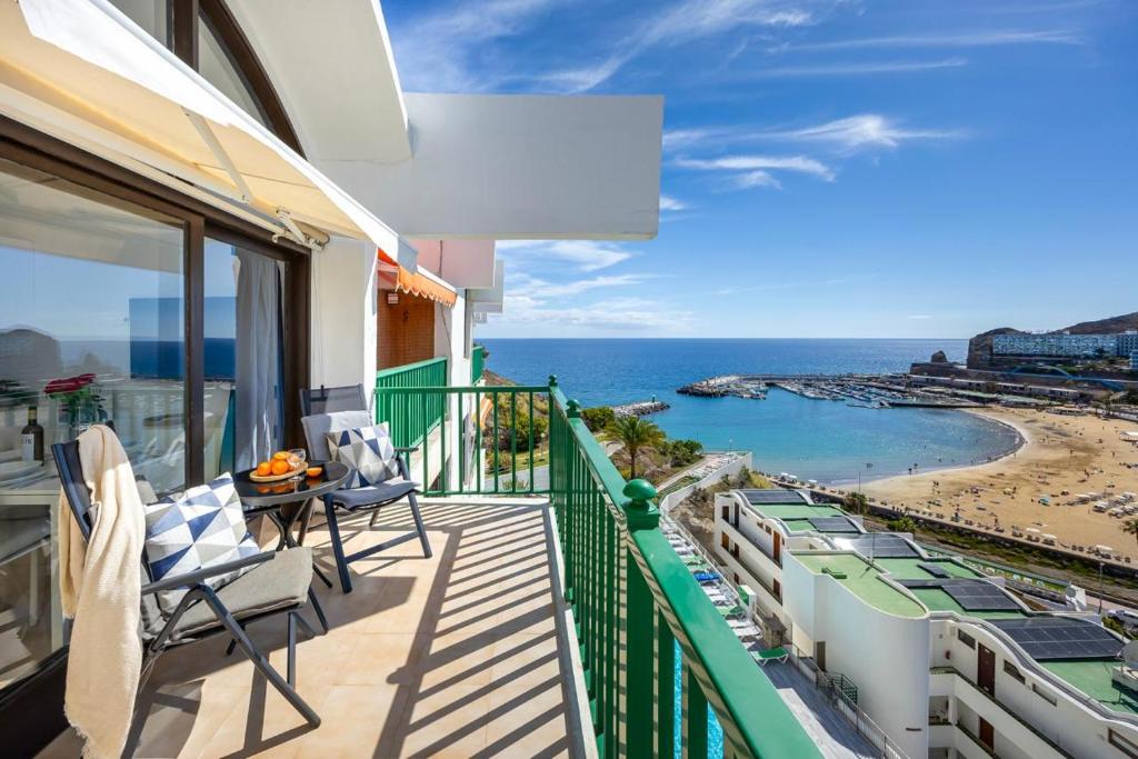 Modern Sea View Apartment Near Beach & Pool Puerto Rico - 1