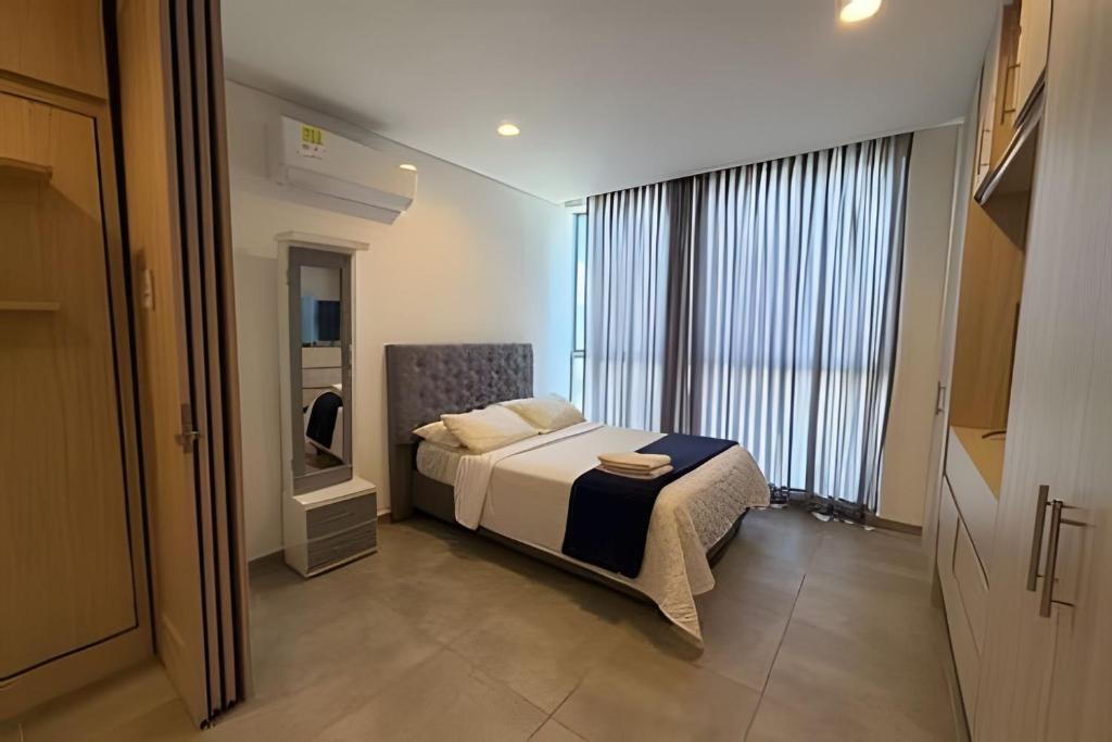 Salguero Suite by Colproperty Management - 2