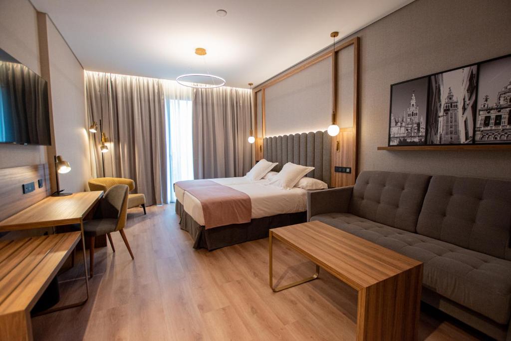 Hotel Giralda Center - 4