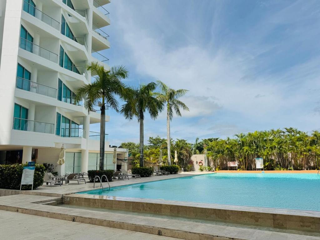 Hermoso apartamento con salida al mar exclusivo edificio - 2