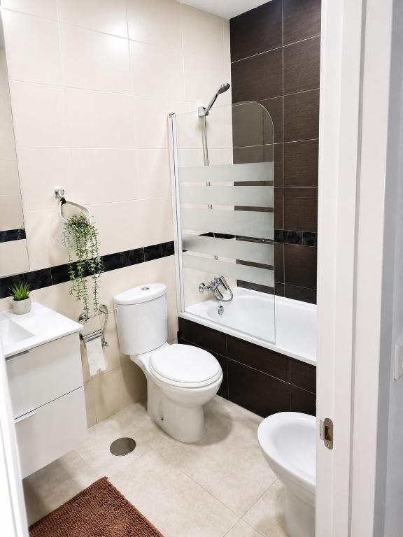 Apartamentos Jara Málaga Centro - Bajo C - 5
