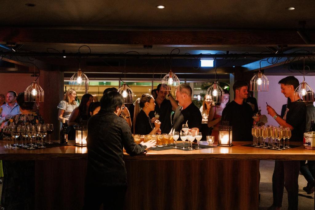 Bar/ Salón