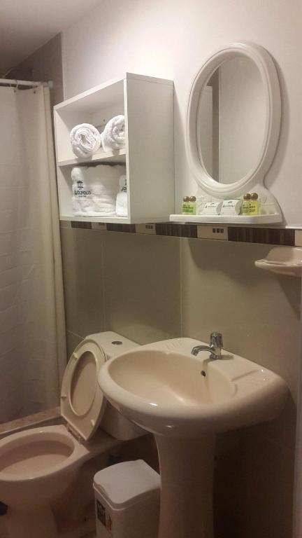 Hotel Acropolis Callao - 4