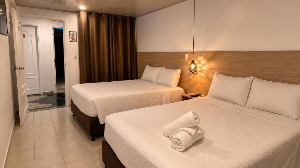 Holiday Sai Hotel - 4