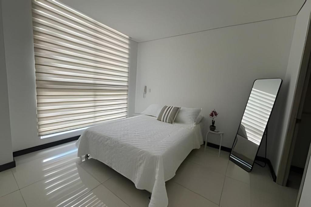 Ocean Club by Colproperty Management - 4