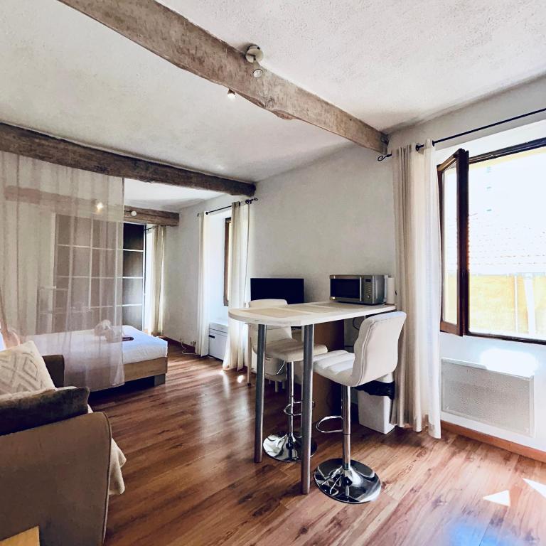 Petit Palmier Promenade Studio - 5