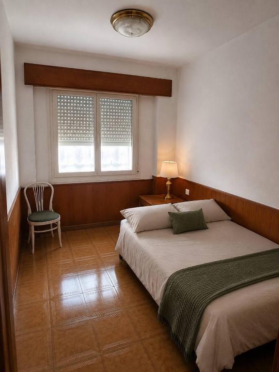4 Bedrooms Apartment in Center - 5