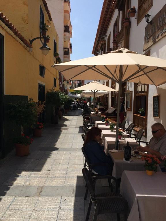 Plaza del Charco, Apartment with Pool, fast Wi-Fi and Views - 2
