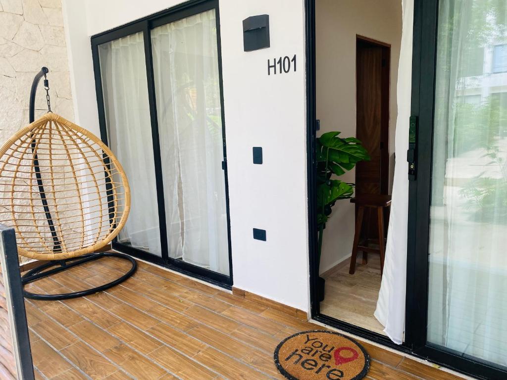 2 BR Condo with jacuzzi in La Veleta - 2