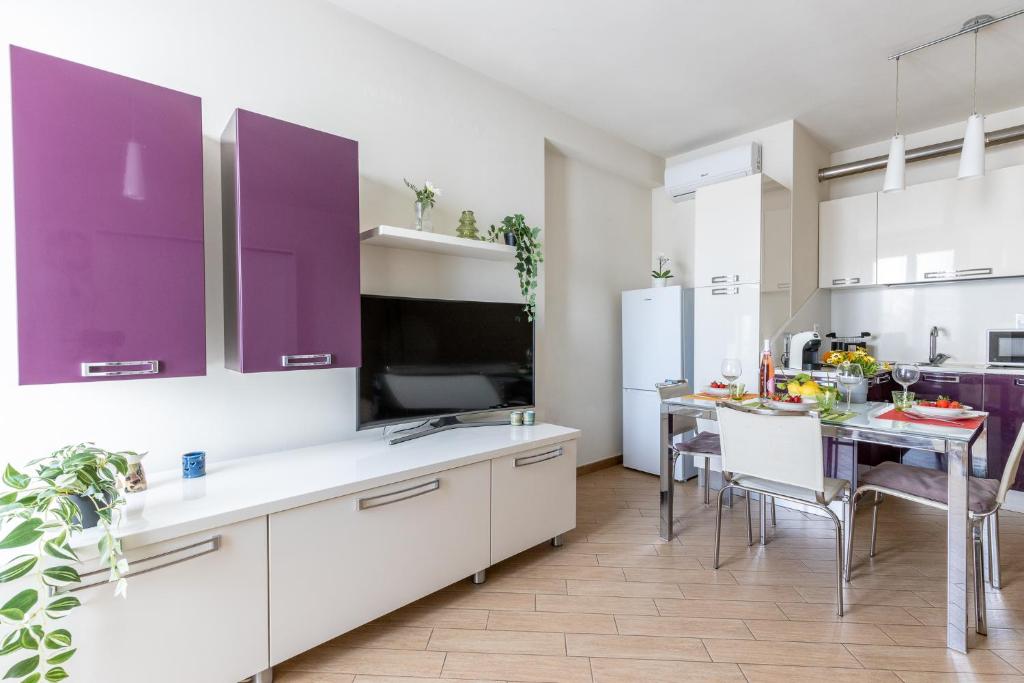GuestHost - Bright Studio near Pisa Train Station - 3