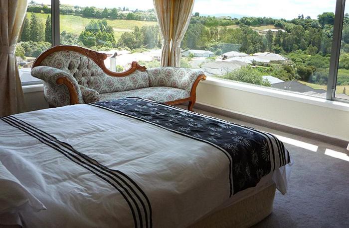 Bay Heights B&B