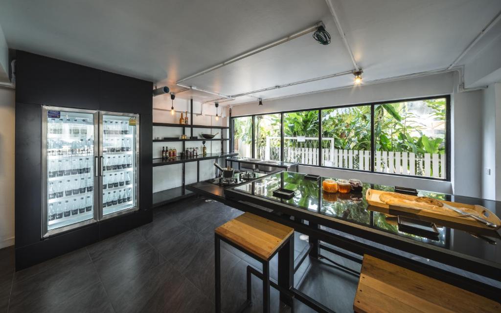 치앙마이 호스텔 조식 공간