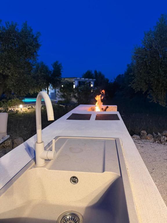 Trullo Lei by Borgo Paoli, Romantic Experience with Pool & Olive Trees in Ostuni - 4