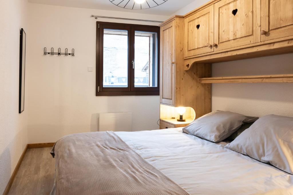 11 Appartements LE CHALET DU PLESSIS de 2 à 10 personnes au cœur du village - 4