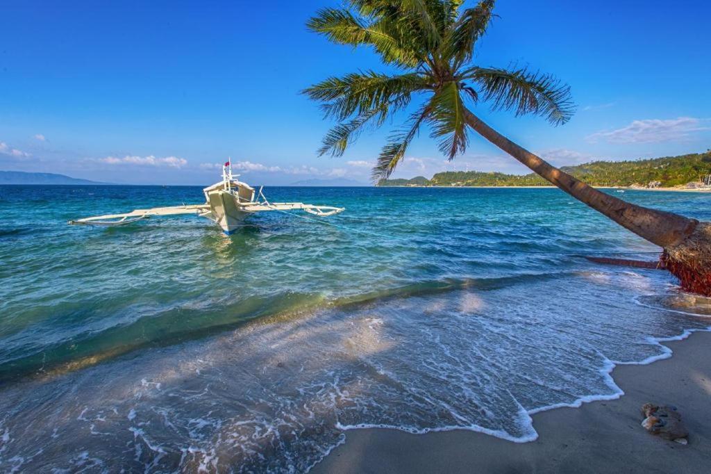 Villa Bienvenida Beach Resort