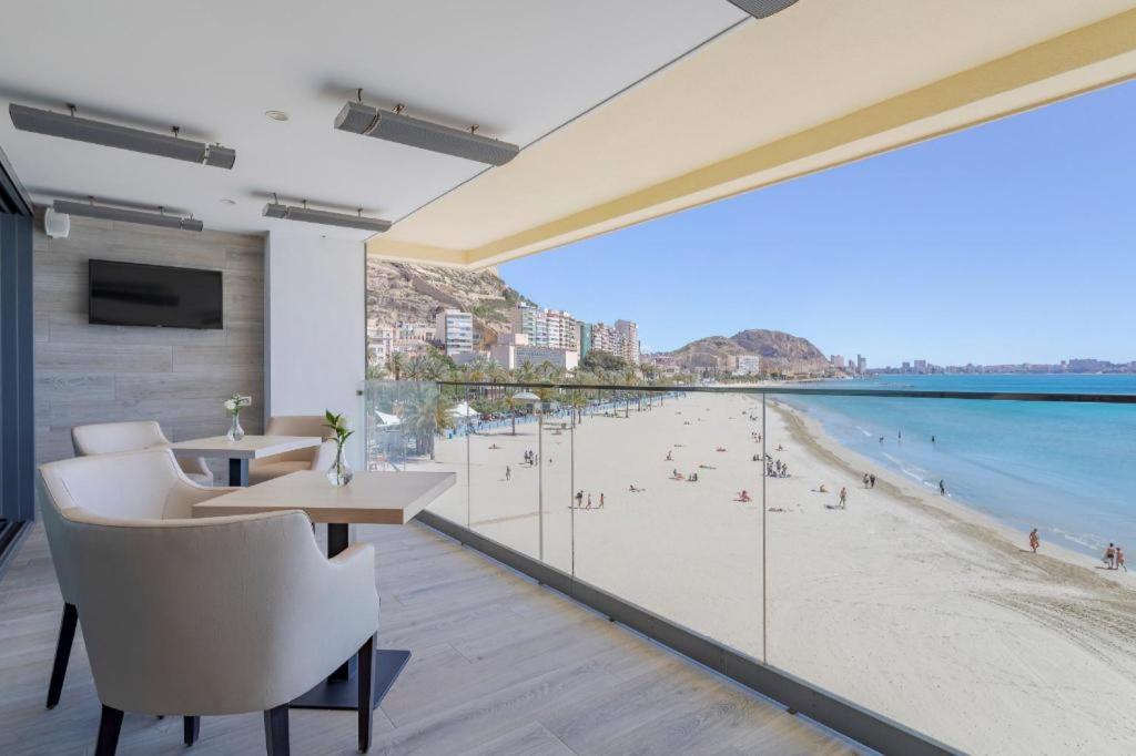 The Level at Meliá Alicante - 5