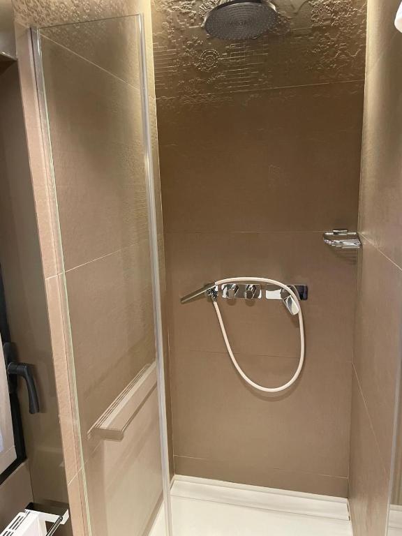 Chambres standing avec vue imprenable et parking gratuit - 5