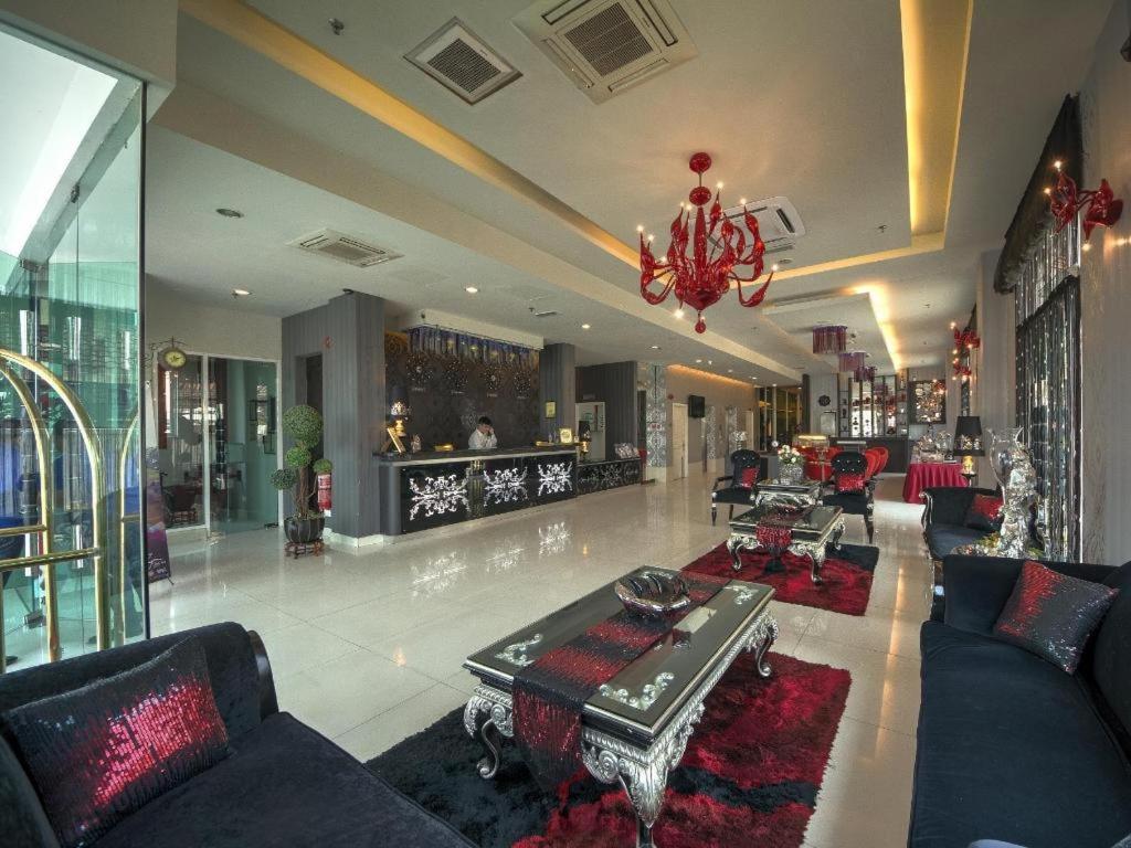 Arenaa Deluxe Hotel