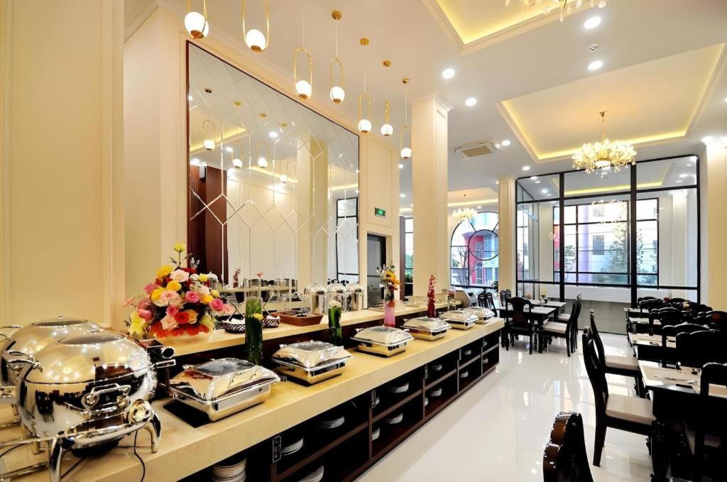 富安向日葵酒店 (Sunflower Hotel Phu Yen)