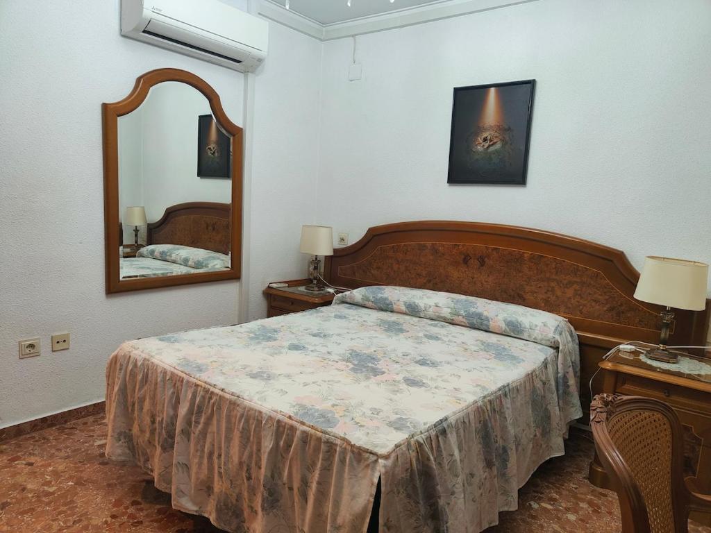 3-Bedroom Apartment Near the Sea and the Mountains - 2