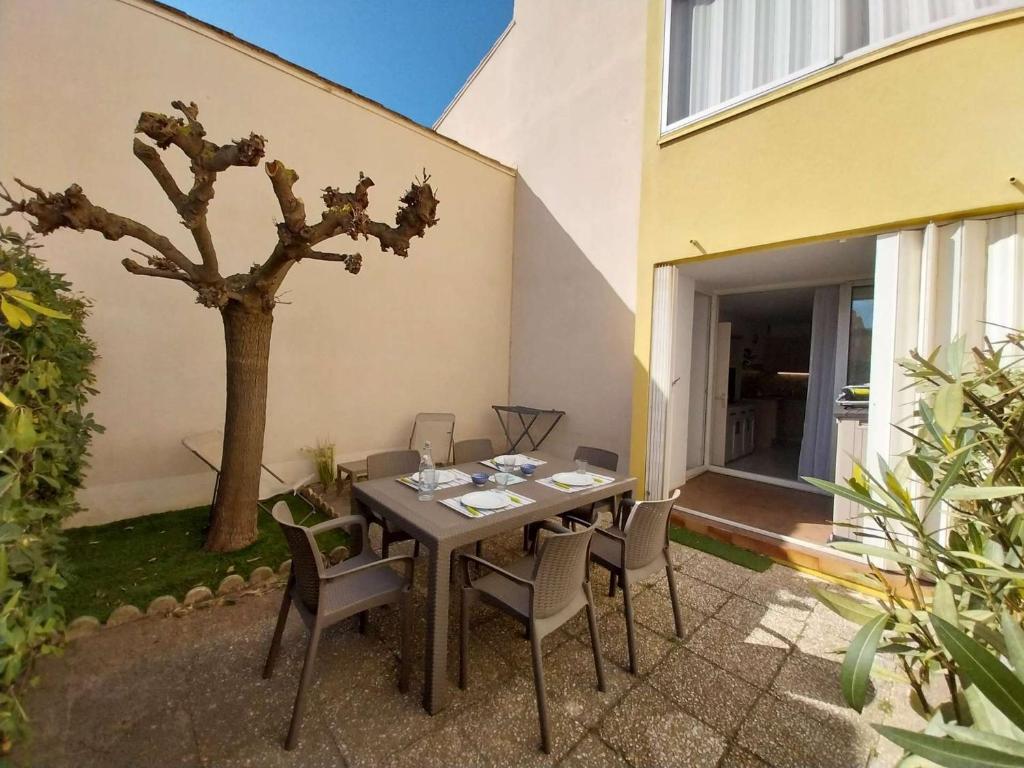 T2 Cabine RDC, parking, 4 couchages, proche plage - 1