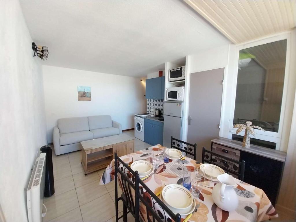 Coquet T2, classé Meublé de Tourisme, 4 couchages, 1er étage, Narbonne Plage - 3