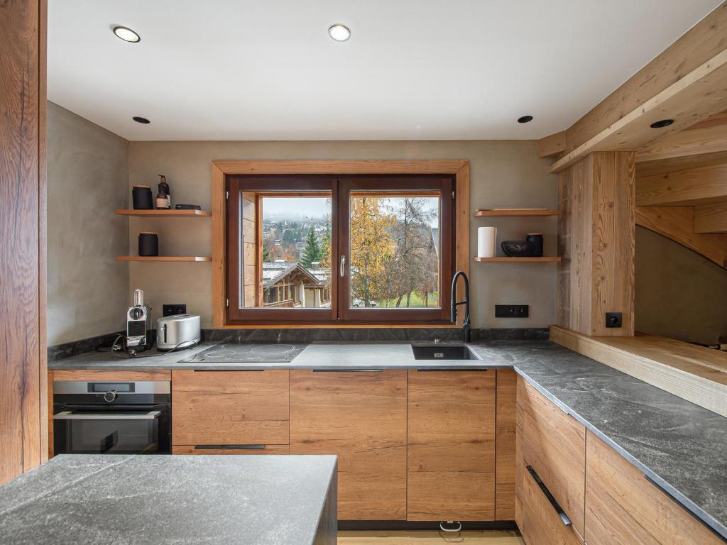 Duplex lumineux à Megève, proche télécabine du Jaillet, 2 chambres en suite, parking, casier à ski - FR-1-569-77 - 4