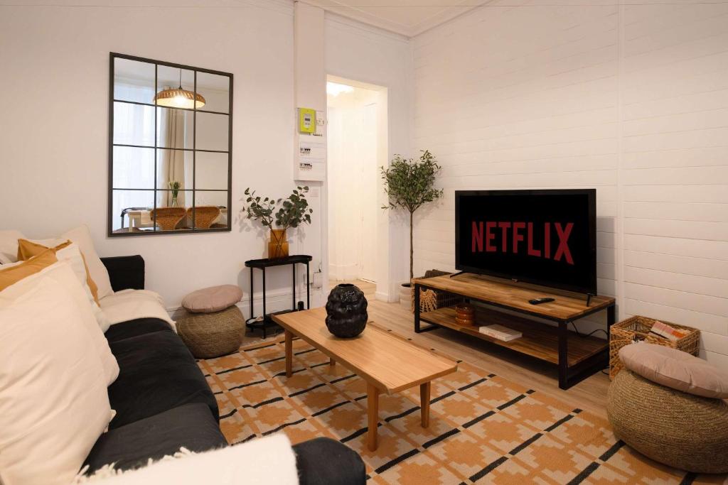 Cozy 1BR Montmartre 4 ppl - 2