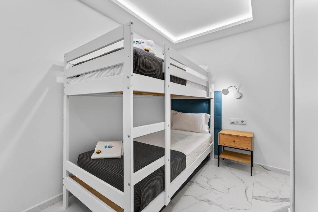 Granada Park Apartament — Playa de las Americas, Canary Islands