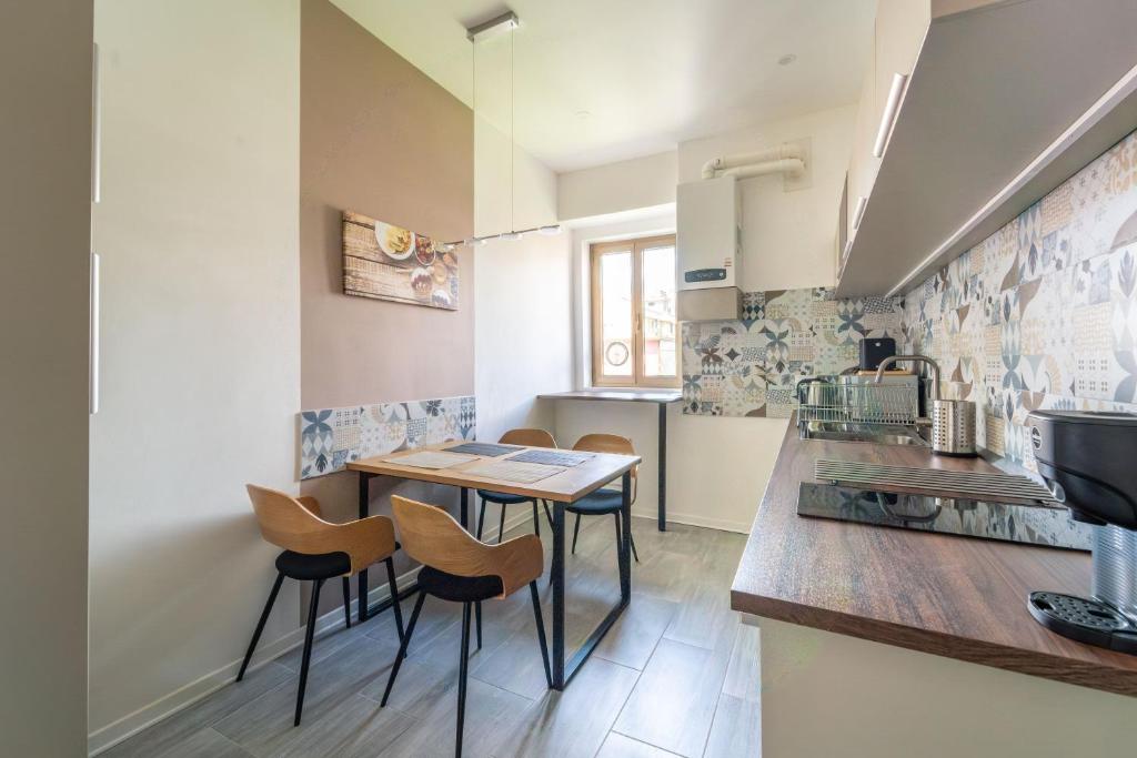 GuestHost - Modern Flat X4 near the Center - 4