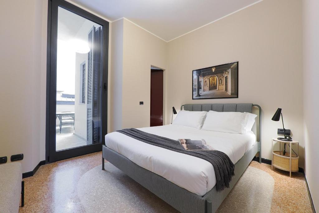 Contempora - Interior 900 - 1st Floor - Duomo - Missori - 2