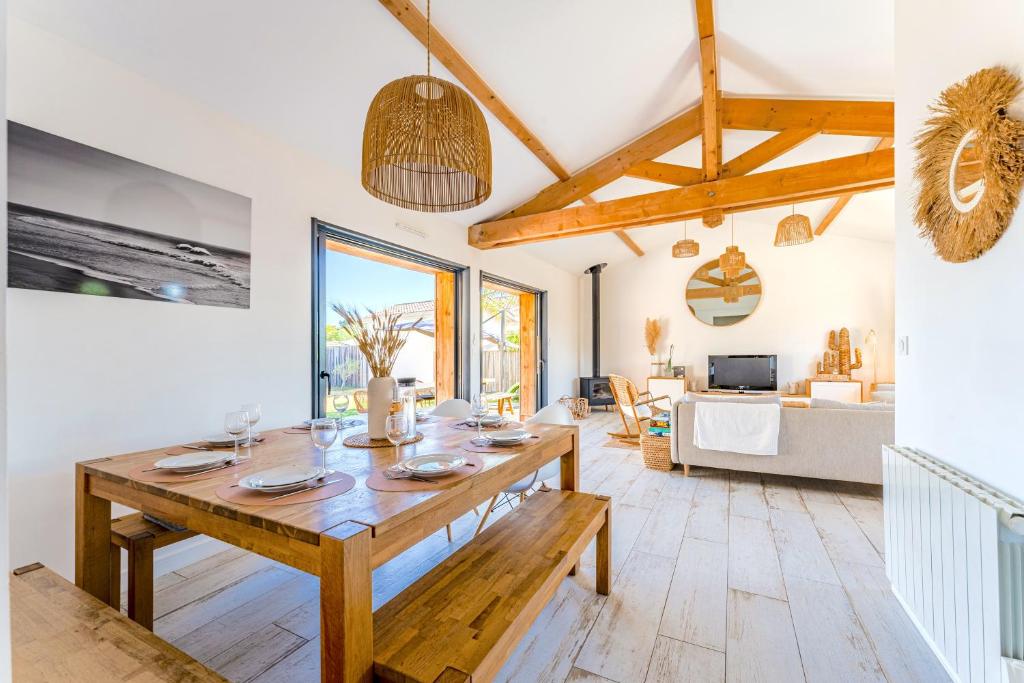 Villa bois sur la presqu'île du Cap Ferret - 1