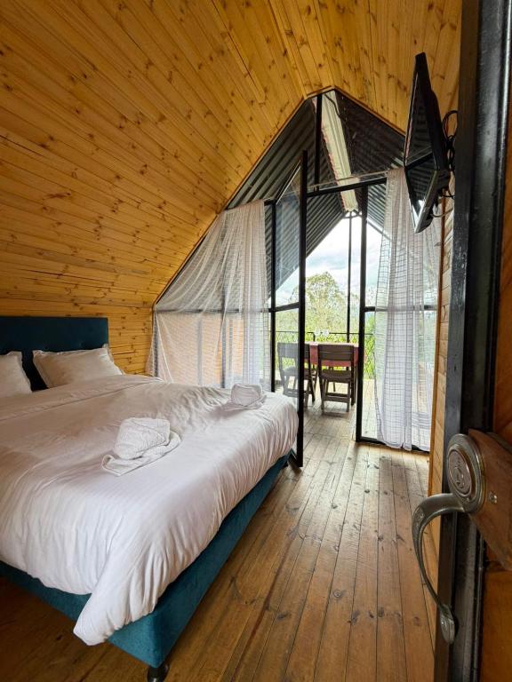 Ecocabañas ByB Cabaña de lujo con jacuzzi y vista a la montaña - 2