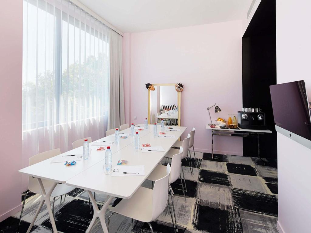 Meeting room / ballrooms